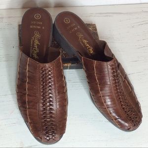 Leathercraft Slip-on Shoes